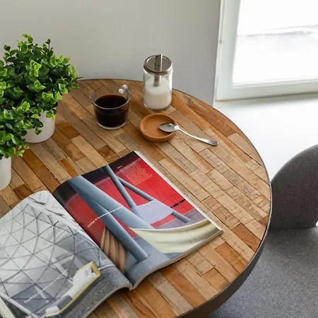 شقة 2br 98m2 In Old Town With View And Free Parking! *