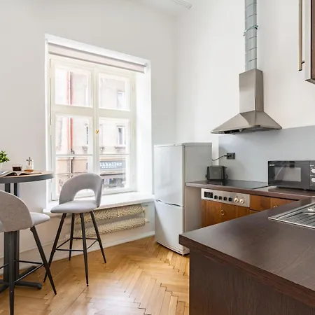 2br 98m2 In Old Town With View And Free Parking! * تالين