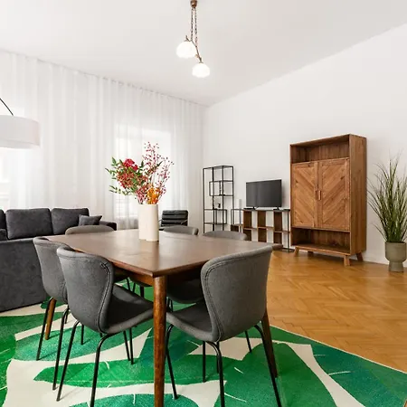 2br 98m2 In Old Town With View And Free Parking! 塔林