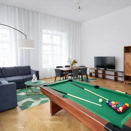 2br 98m2 In Old Town With View And Free Parking!