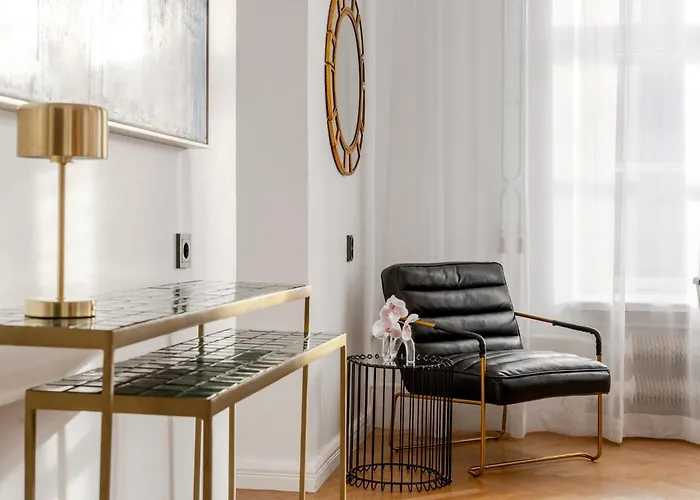 公寓 2br 98m2 In Old Town With View And Free Parking! *