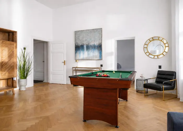 2br 98m2 In Old Town With View And Free Parking! Apartment Tallinn