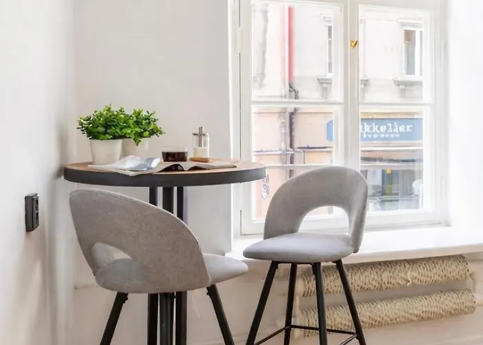 2br 98m2 In Old Town With View And Free Parking!