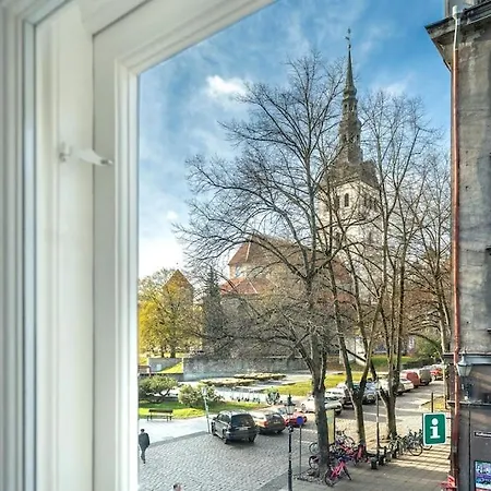 Lejlighed 2br 98m2 In Old Town With View And Free Parking! Tallinn